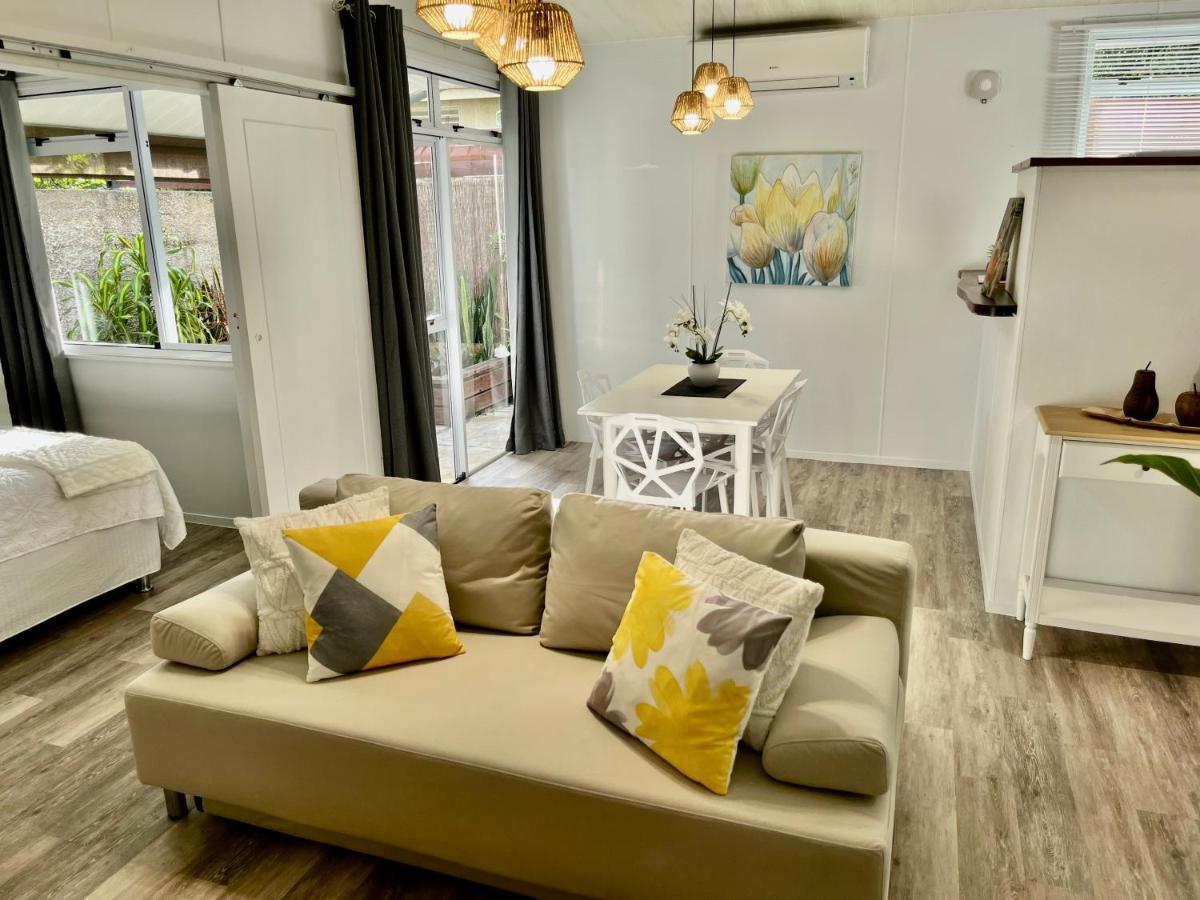Tiaki Guesthouse - Cozy Modern Studio - 5Min Drive From The Beach And Punaauia Center المظهر الخارجي الصورة