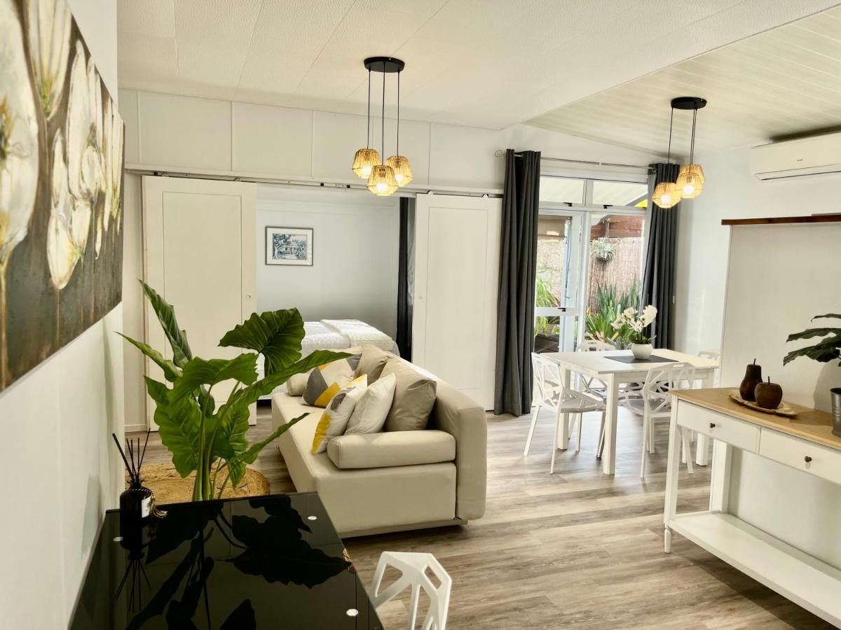Tiaki Guesthouse - Cozy Modern Studio - 5Min Drive From The Beach And Punaauia Center المظهر الخارجي الصورة