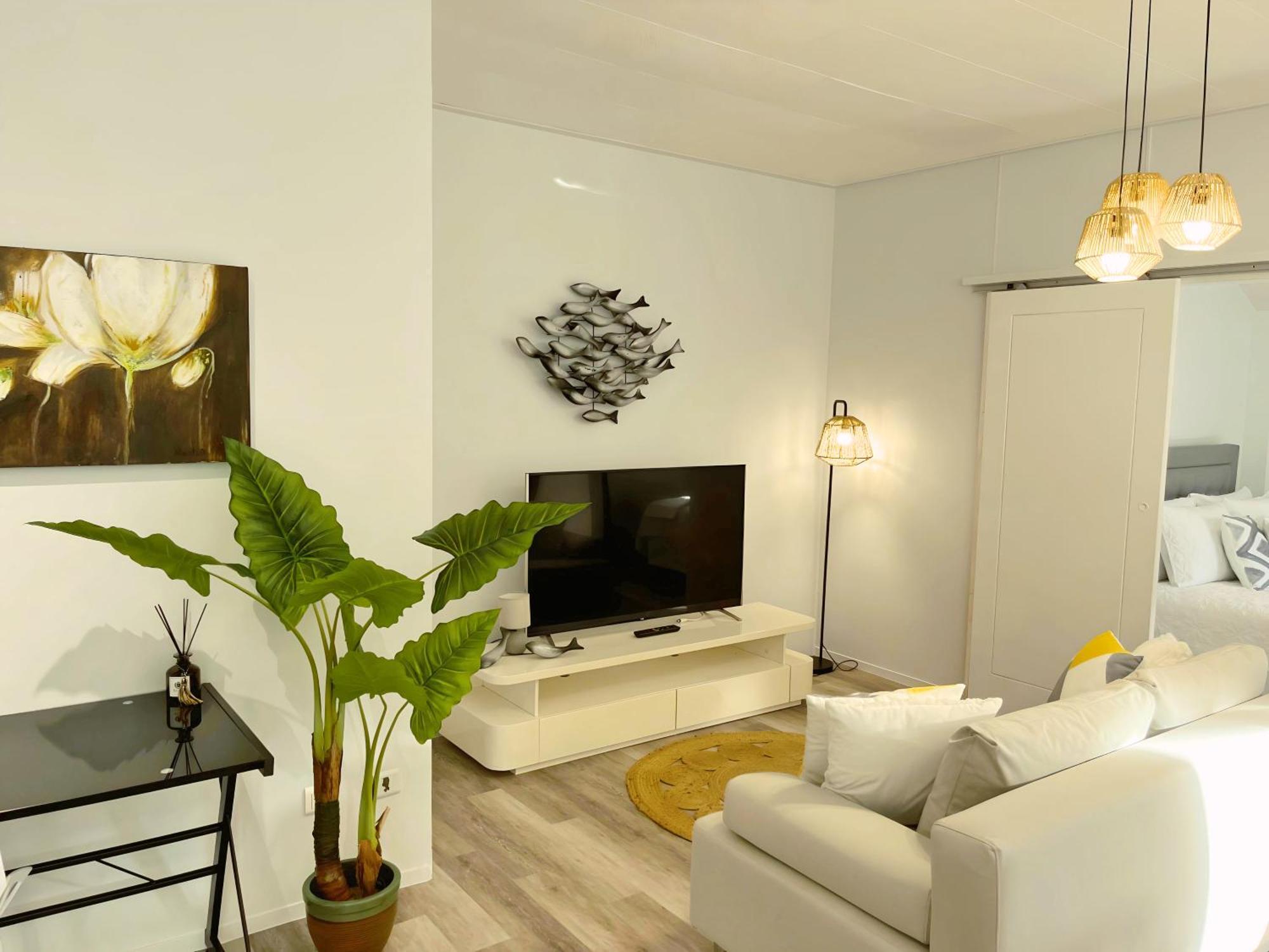 Tiaki Guesthouse - Cozy Modern Studio - 5Min Drive From The Beach And Punaauia Center المظهر الخارجي الصورة